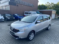 Silber Gebraucht 2012 Dacia Lodgy Lauréate Van / Kleinbus | 3.900 € (Fairer Preis)