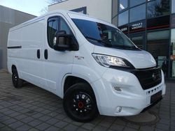 Bianco (metallic) Gebraucht 2017 Fiat Ducato Van | 20.799 € (Fairer Preis)