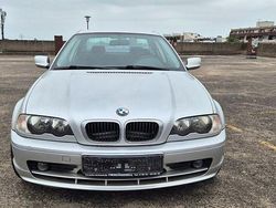Silber Gebraucht 2001 BMW 320 Sport Line Coupé | 7.500 € (Etwas zu teuer)