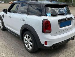 Weiß Gebraucht 2017 Mini Cooper D Countryman SUV | 16.500 € (Etwas zu teuer)