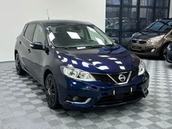 Blau Gebraucht 2015 Nissan Pulsar Tekna Limousine | 4.444 € (Superpreis)