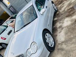 Silber Gebraucht 2005 Mercedes C180 Limousine | 5.499 € (Fairer Preis)