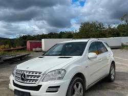 Weiß Gebraucht 2010 Mercedes ML350 SUV | 13.700 € (Teuer)
