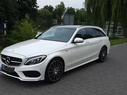 Schwarz Gebraucht 2015 Mercedes C400 AMG line Kombi | 20.800 € (Fairer Preis)