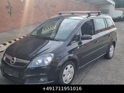 Schwarz Gebraucht 2006 Opel Zafira Edition Van / Kleinbus | 990 € (Etwas zu teuer)