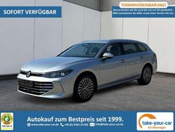 Oyster silver metallic Neu 2025 VW Passat Elegance Kombi | 42.780 € (Superpreis)