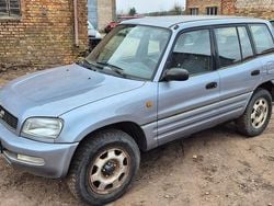 Blau Gebraucht 1997 Toyota RAV4 SUV | 1.999 € (Etwas zu teuer)