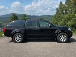 Schwarz Gebraucht 2011 Nissan Navara Abholung | 15.990 € (Teuer)