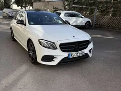 Weiß Gebraucht 2018 Mercedes E220 Limousine | 32.999 € (Teuer)