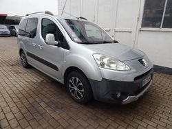 Silber Gebraucht 2009 Peugeot Partner Van | 6.950 € (Teuer)