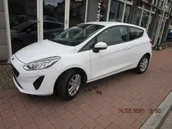 Weiß Gebraucht 2018 Ford Fiesta Trend Kleinwagen | 8.950 € (Fairer Preis)