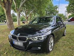 Schwarz Gebraucht 2018 BMW 320 M Sport Limousine | 24.900 €