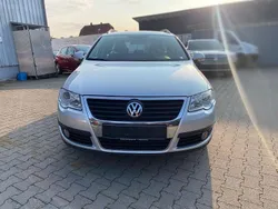 Silber Gebraucht 2009 VW Passat Trendline Limousine | 2.599 € (Guter Preis)