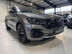 Grau Gebraucht 2020 VW Touareg R-line SUV | 39.900 € (Fairer Preis)
