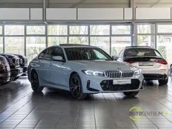 Grau Gebraucht 2024 BMW 330e M Sport Limousine | 45.490 € (Fairer Preis)