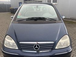 Blau Gebraucht 2004 Mercedes A170 Elegance Van / Kleinbus | 2.490 € (Etwas zu teuer)