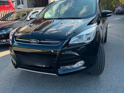 Schwarz Gebraucht 2016 Ford Kuga Titanium SUV | 10.499 € (Etwas zu teuer)