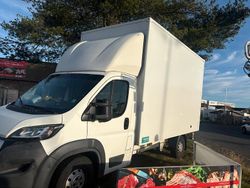 Weiß Gebraucht 2016 Peugeot Boxer Van | 6.900 €