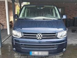 Blau Gebraucht 2014 VW Multivan Van | 24.500 €