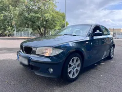 Blau Gebraucht 2005 BMW 118 Kleinwagen | 1.800 € (Fairer Preis)