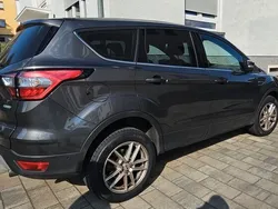 Grau Gebraucht 2017 Ford Kuga Trend SUV | 12.700 € (Guter Preis)