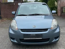 Blau Gebraucht 2009 Daihatsu Sirion Kleinwagen | 1.500 €