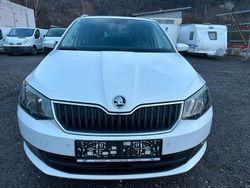 Weiß Gebraucht 2016 Skoda Fabia Style Kombi | 6.500 € (Guter Preis)