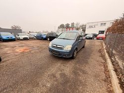 Blau Gebraucht 2006 Opel Meriva Van / Kleinbus | 900 € (Guter Preis)