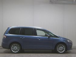 Blau Gebraucht 2021 Ford Galaxy Vignale Van / Kleinbus | 21.980 € (Fairer Preis)