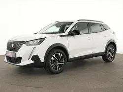 Weiss Gebraucht 2022 Peugeot 2008 Allure SUV | 16.978 € (Fairer Preis)