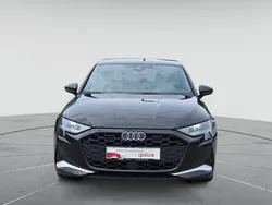 Mythosschwarz metallic Gebraucht 2024 Audi A3 Sportback Advanced Plus Limousine | 34.999 € (Fairer Preis)