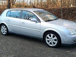 Silber Gebraucht 2003 Opel Signum Kleinwagen | 3.500 €