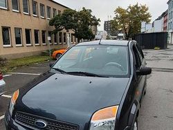 Grau Gebraucht 2008 Ford Fusion Limousine | 3.780 € (Fairer Preis)