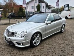 Silber Gebraucht 2002 Mercedes E55 AMG AMG Limousine | 26.000 €