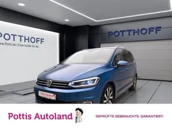 Blau Gebraucht 2018 VW Touran Highline Van / Kleinbus | 23.977 € (Fairer Preis)