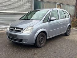 Silber Gebraucht 2005 Opel Meriva Edition Van / Kleinbus | 650 € (Superpreis)