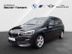 Saphirschwarz Gebraucht 2020 BMW 218 Gran Tourer Sport Line Van / Kleinbus | 19.701 € (Fairer Preis)