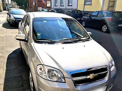 Silber Gebraucht 2009 Chevrolet Aveo Limousine | 2.800 € (Fairer Preis)
