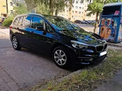 Schwarz Gebraucht 2015 BMW 218 Gran Tourer Advantage Van / Kleinbus | 14.000 € (Etwas zu teuer)