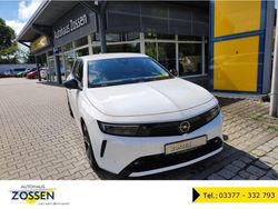 Weiss Gebraucht 2023 Opel Astra Elegance Limousine | 24.500 € (Superpreis)