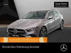 Grau Gebraucht 2024 Mercedes A200 Advanced Limousine | 30.990 € (Fairer Preis)