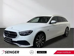 Weiß Gebraucht 2021 Mercedes E300 Avantgarde | 29.320 € (Superpreis)