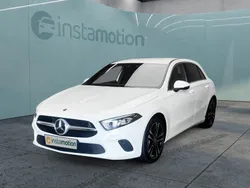 Weiß Gebraucht 2020 Mercedes A200 Business Limousine | 25.600 € (Fairer Preis)