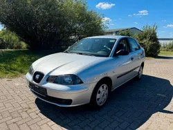 Silber Gebraucht 2003 Seat Cordoba Limousine | 990 € (Superpreis)