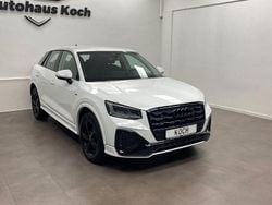 Sonderlackierung arkonaweiß Gebraucht 2023 Audi Q2 S-Line SUV | 24.900 € (Superpreis)