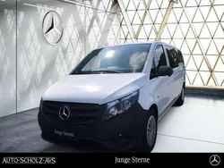Arktikweiß Gebraucht 2022 Mercedes Vito Van / Kleinbus | 32.361 € (Fairer Preis)