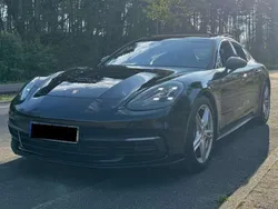 Schwarz Gebraucht 2017 Porsche Panamera 4S Limousine | 47.950 €