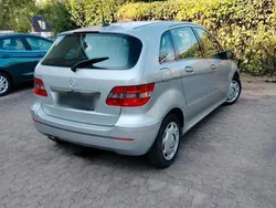 Silber Gebraucht 2006 Mercedes B170 Van / Kleinbus | 2.500 € (Fairer Preis)