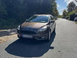 Braun Gebraucht 2016 Ford Focus Business Edition Kombi | 6.850 € (Guter Preis)