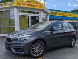 Grau Gebraucht 2014 BMW 218 Active Tourer Basis Van / Kleinbus | 4.950 € (Superpreis)